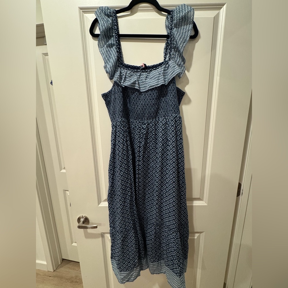 NWT Vineyard Vines Smocked MIDI Dress